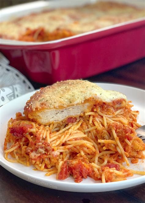 How much fat is in chicken parmesan with spaghetti - calories, carbs, nutrition