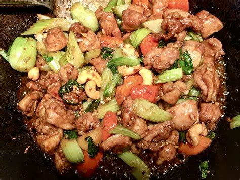 How much fat is in chicken thigh stir fry sweet & spicy glazed - calories, carbs, nutrition