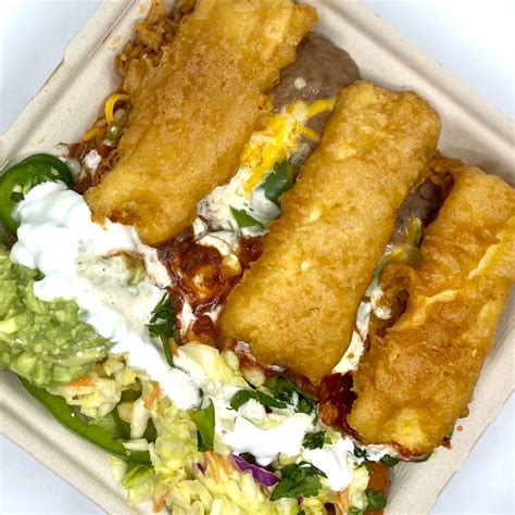 How much fat is in chili chicken grande naked burrito (74336.0) - calories, carbs, nutrition