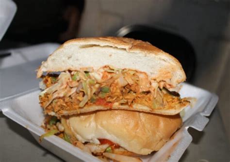How much fat is in chimi chicken salad sandwich - calories, carbs, nutrition