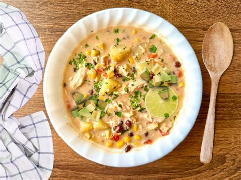 How much fat is in chipotle chicken and corn chowder - calories, carbs, nutrition