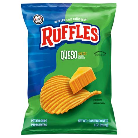 How much fat is in chips and queso (small) - calories, carbs, nutrition