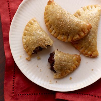 How much fat is in chocolate banana empanada - calories, carbs, nutrition