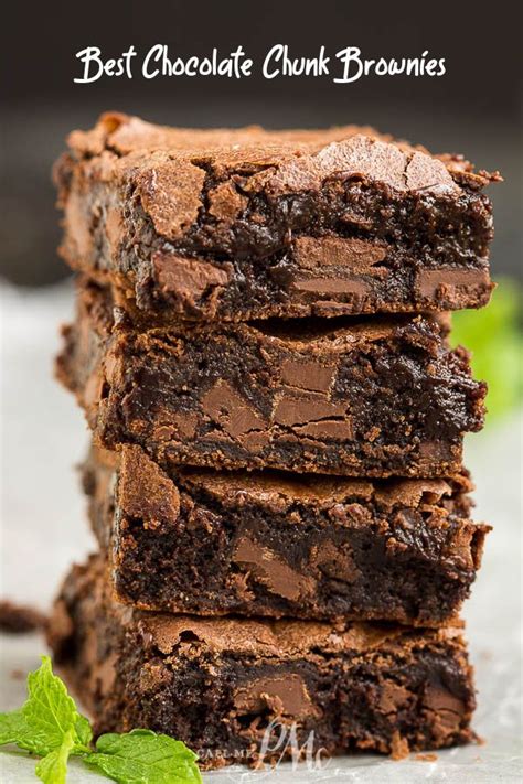 How much fat is in chocolate chunk brownies - calories, carbs, nutrition