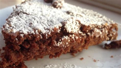 How much fat is in chocolate garbanzo bean cake (38848.0) - calories, carbs, nutrition