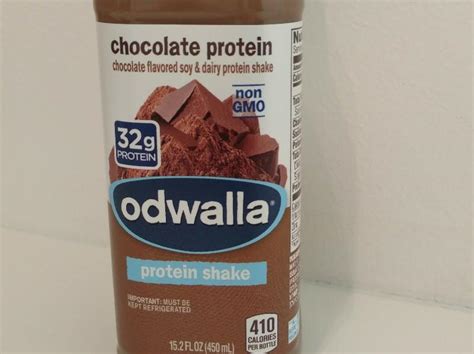 How much fat is in chocolate soy protein - calories, carbs, nutrition