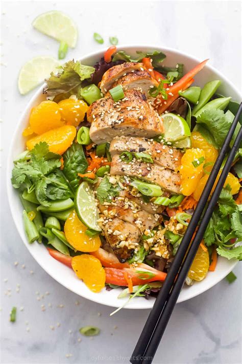 How much fat is in chopped sesame chicken salad - calories, carbs, nutrition