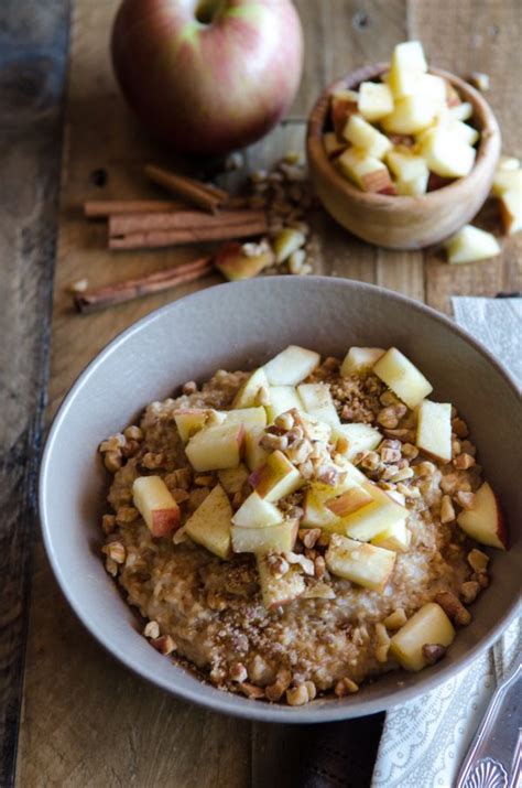 How much fat is in cinnamon apple walnut oatmeal vg df gf - calories, carbs, nutrition