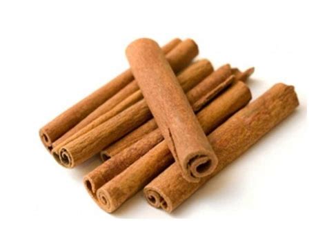 How much fat is in cinnamon sticks - calories, carbs, nutrition