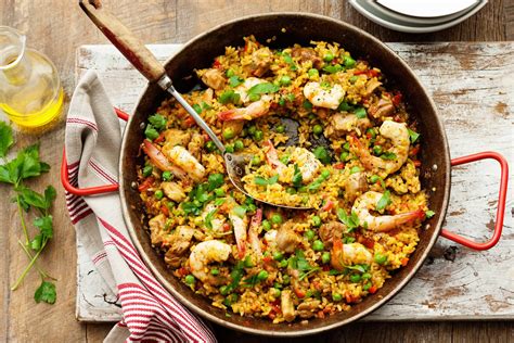 How much fat is in cioppino paella saffron - calories, carbs, nutrition