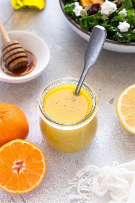 How much fat is in citrus vnaigrette dressing - calories, carbs, nutrition