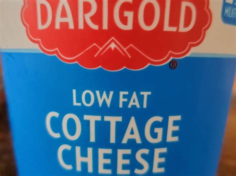 How much fat is in cottage cheese 2% - calories, carbs, nutrition