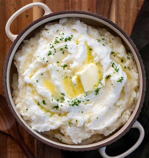 How much fat is in country mashed potatoes - calories, carbs, nutrition