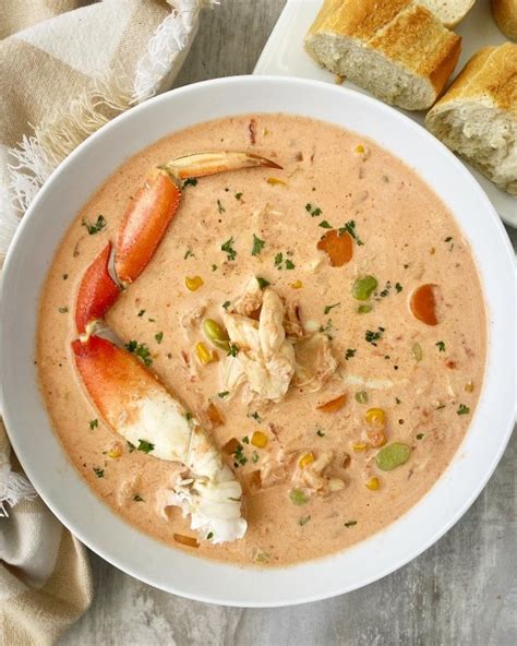 How much fat is in crab soup - calories, carbs, nutrition