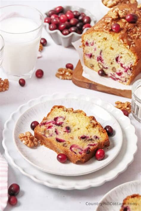 How much fat is in cranberry bread - calories, carbs, nutrition