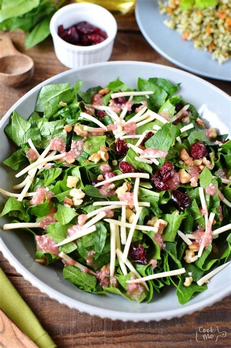 How much fat is in cranberry spinach salad - calories, carbs, nutrition