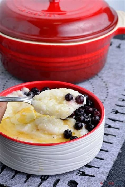 How much fat is in creamy breakfast grits - calories, carbs, nutrition