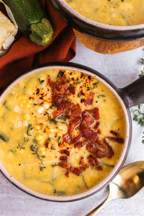 How much fat is in creamy corn chowder - calories, carbs, nutrition