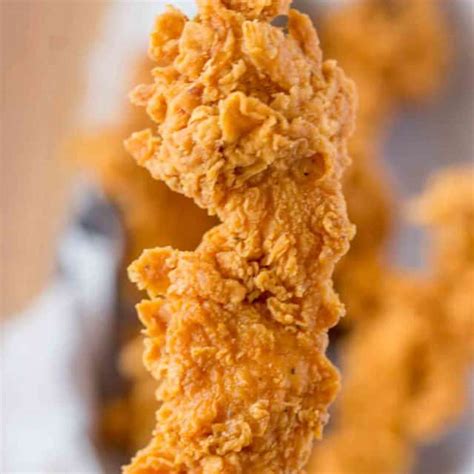 How much fat is in crispy chicken tenders withtater tots carrots - calories, carbs, nutrition