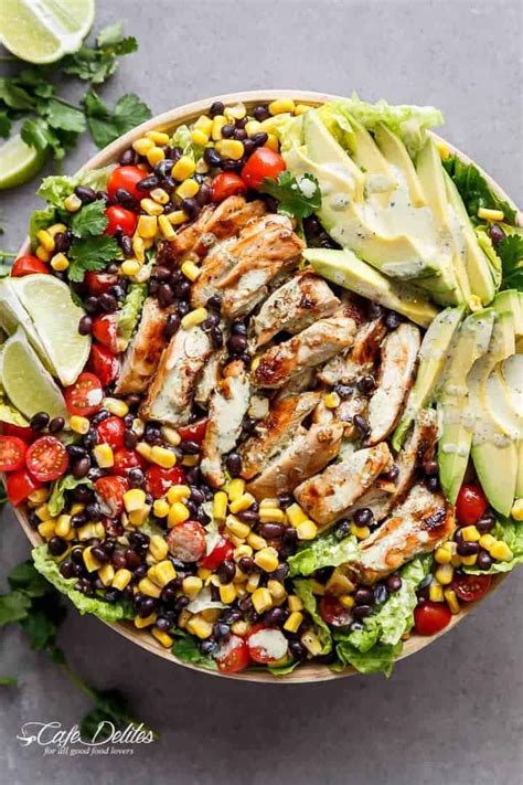 How much fat is in crispy southwestern salad with chicken - calories, carbs, nutrition