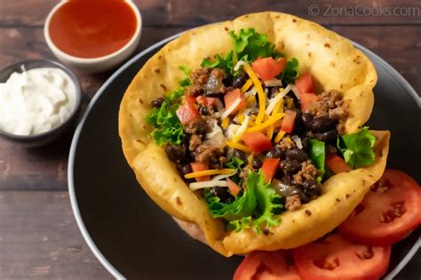 How much fat is in crispy tortilla bowl - calories, carbs, nutrition