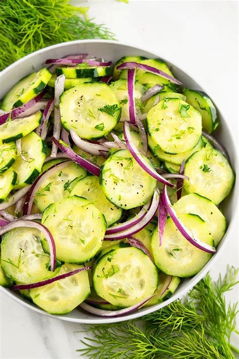 How much fat is in cucumber and green onion salad - calories, carbs, nutrition