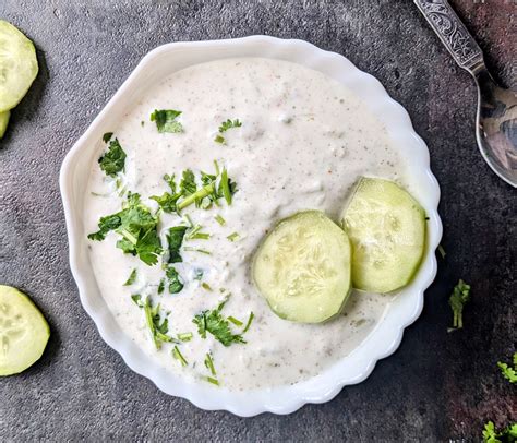 How much fat is in cucumber raita - calories, carbs, nutrition