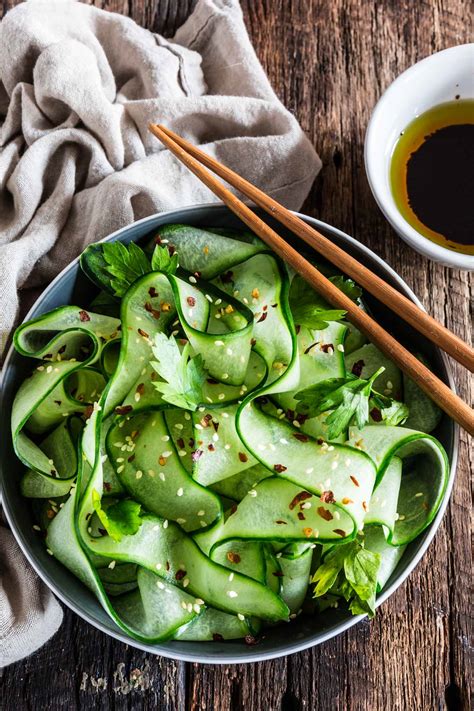 How much fat is in cucumber salad with ginger vinaigrette - calories, carbs, nutrition