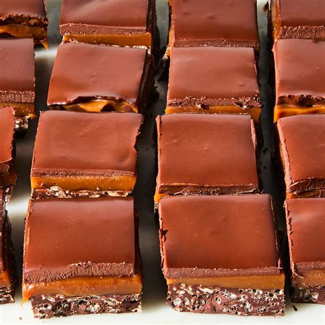 How much fat is in double caramel crunch - calories, carbs, nutrition