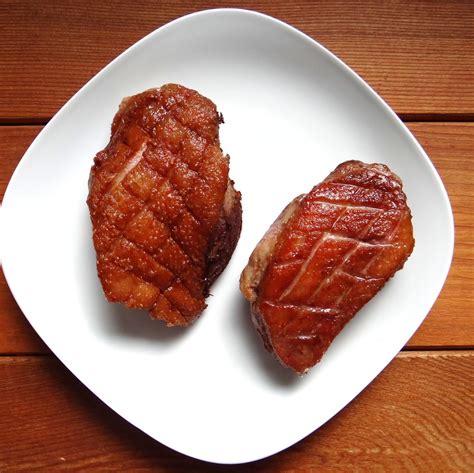 How much fat is in duck & hoisin noodles - calories, carbs, nutrition