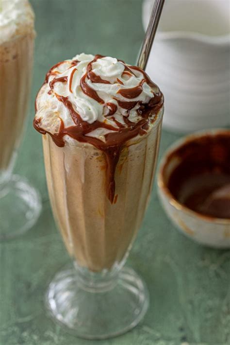 How much fat is in dulce de leche frappuccino blended coffee - tall - with whipped cream - calories, carbs, nutrition