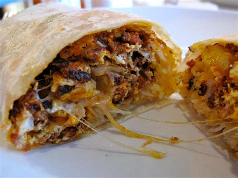 How much fat is in egg burritos - calories, carbs, nutrition