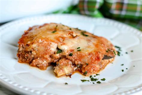 How much fat is in eggplant lasagna - calories, carbs, nutrition