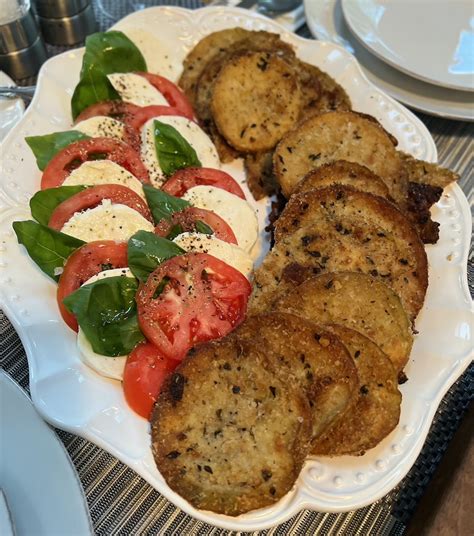 How much fat is in eggplant milanese sandwich - calories, carbs, nutrition