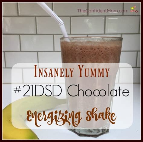 How much fat is in energizing chocolate shake - calories, carbs, nutrition