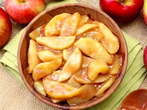 How much fat is in escalloped apples - calories, carbs, nutrition