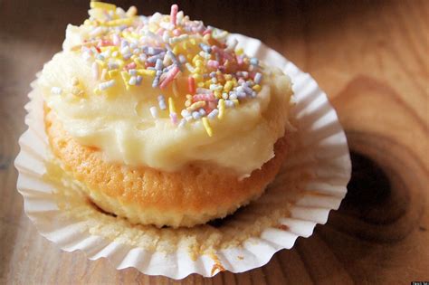 How much fat is in fairy cakes - calories, carbs, nutrition