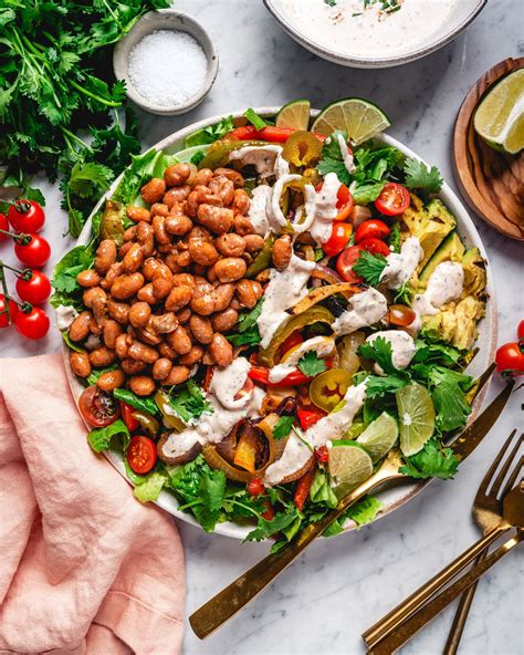 How much fat is in fajita salad bar-occ - calories, carbs, nutrition