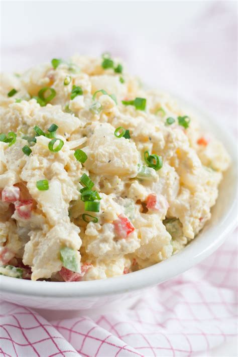 How much fat is in farmhouse potato salad with egg - calories, carbs, nutrition