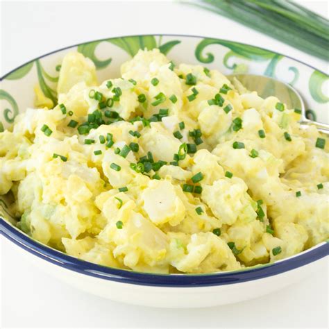 How much fat is in farmhouse potato salad with egg 1/2 cup - calories, carbs, nutrition