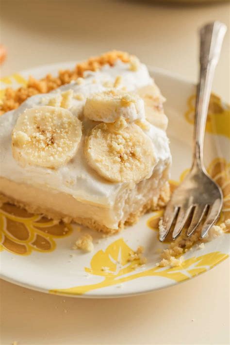 How much fat is in fat free banana cream pie - calories, carbs, nutrition