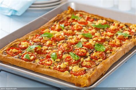 How much fat is in filo tart with cherry tomatoes, feta and basil - calories, carbs, nutrition