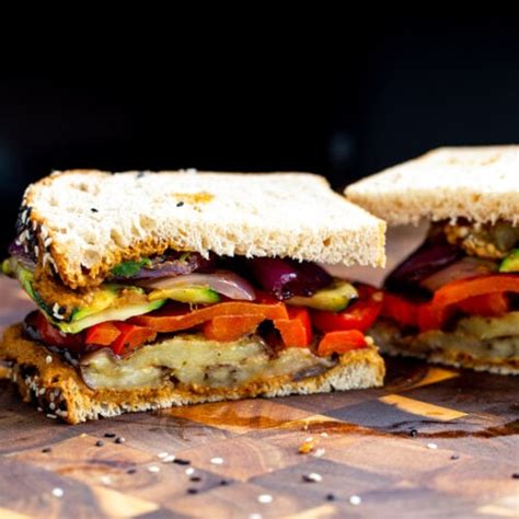How much fat is in fire roasted vegetable sandwich - calories, carbs, nutrition