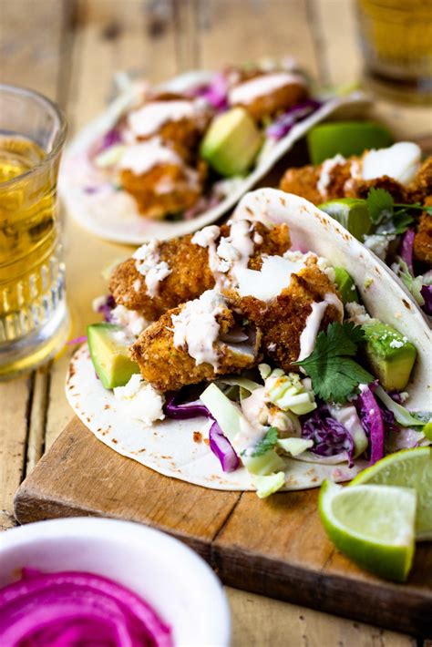 How much fat is in fish tacos with cilantro slaw (10668.1) - calories, carbs, nutrition