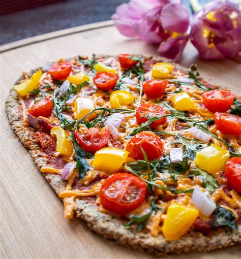 How much fat is in flatbread - calories, carbs, nutrition