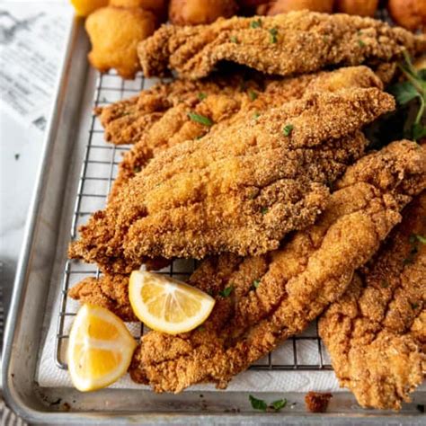 How much fat is in french fried catfish - calories, carbs, nutrition