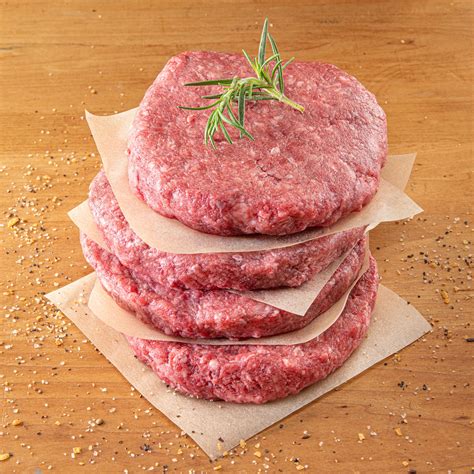 How much fat is in fresh hand formed 1/2 lb hamburger - calories, carbs, nutrition