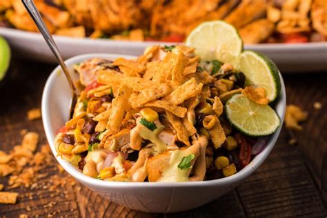 How much fat is in fresh mex bowl - calories, carbs, nutrition