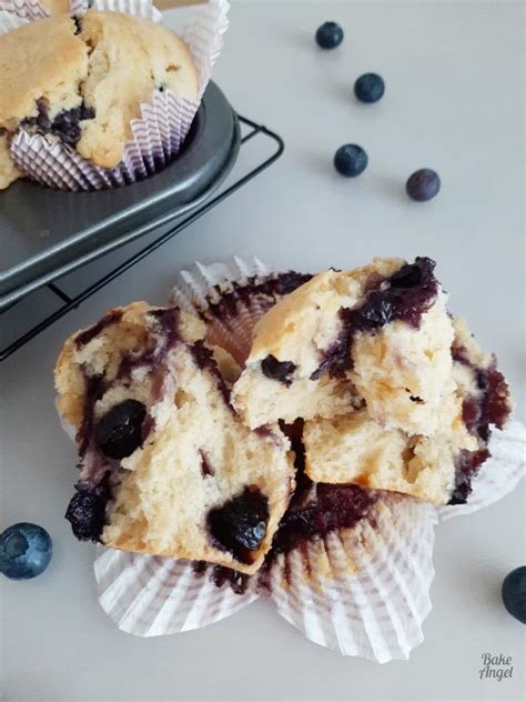 How much fat is in fruit burst muffin - calories, carbs, nutrition