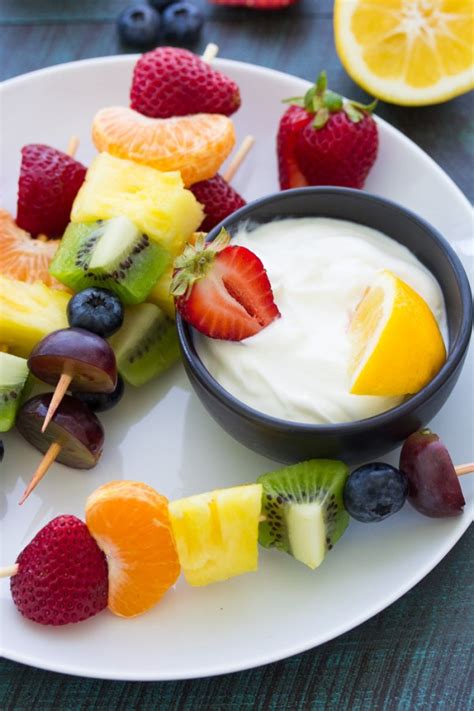 How much fat is in fruit kabobs - calories, carbs, nutrition